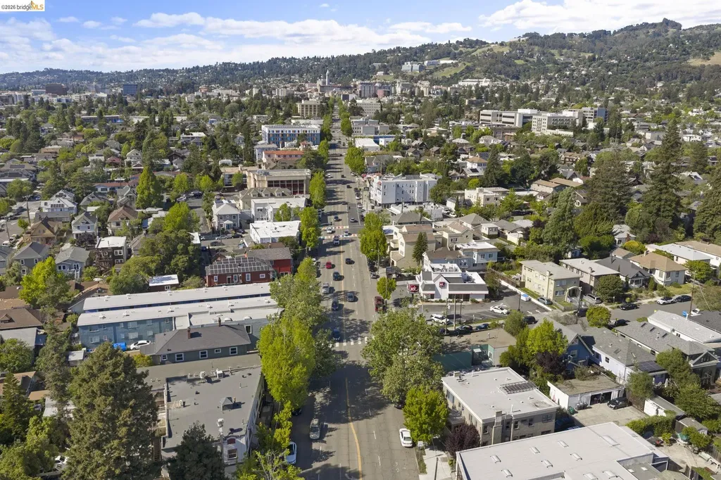 6437 Telegraph Avenue Oakland CA 94609