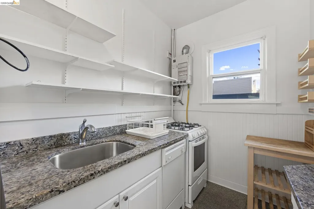 6437 Telegraph Avenue Oakland CA 94609