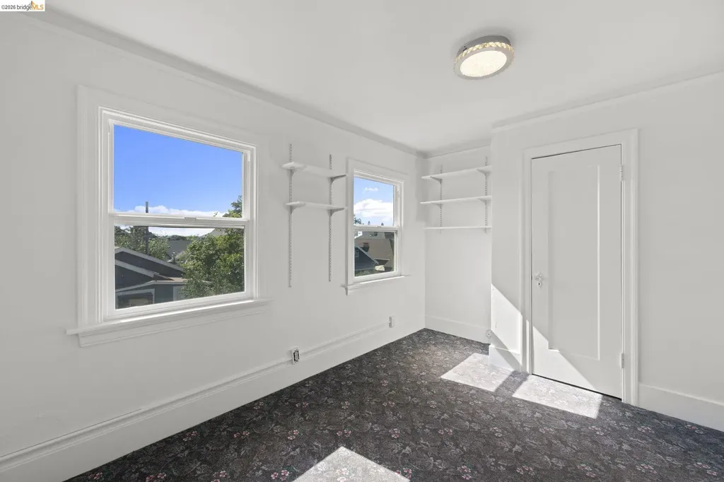 6437 Telegraph Avenue Oakland CA 94609