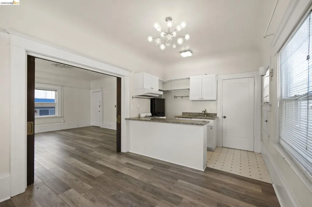 6437 Telegraph Avenue Oakland CA 94609