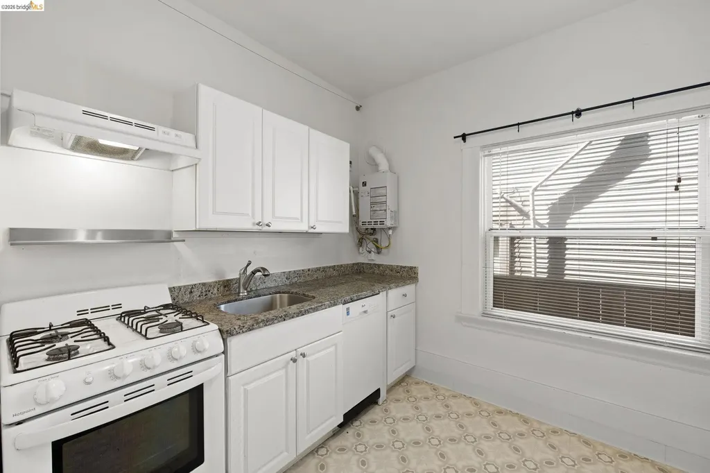 6437 Telegraph Avenue Oakland CA 94609