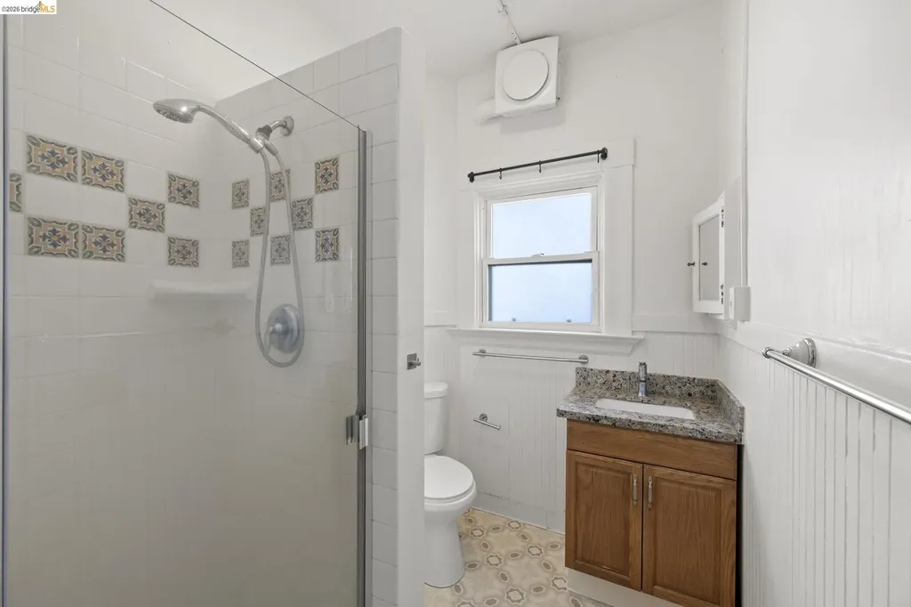 6437 Telegraph Avenue Oakland CA 94609