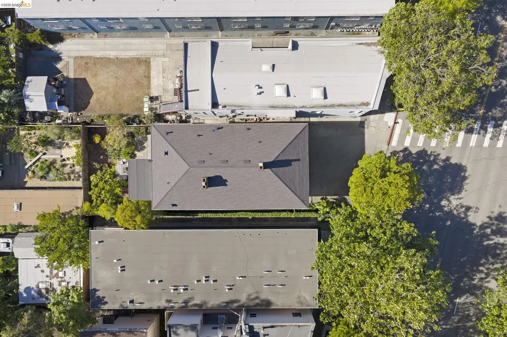 6437 Telegraph Avenue Oakland CA 94609
