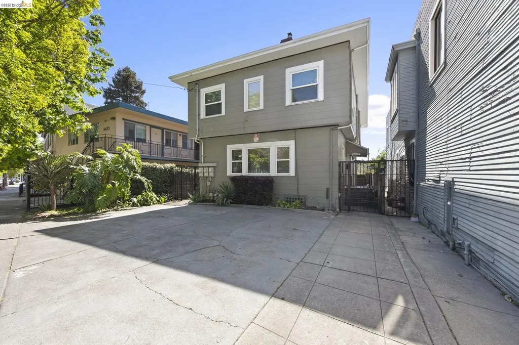 6437 Telegraph Avenue Oakland CA 94609