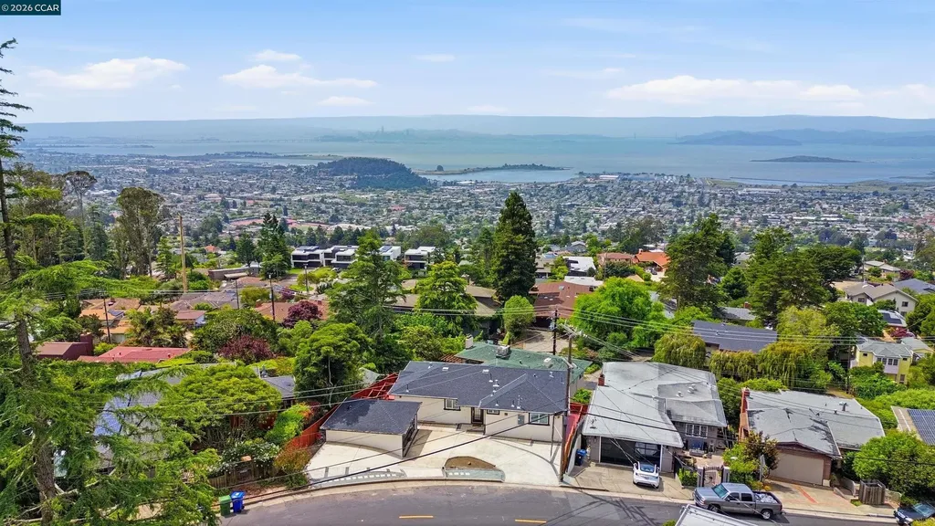 8640 Terrace El Cerrito CA 94530