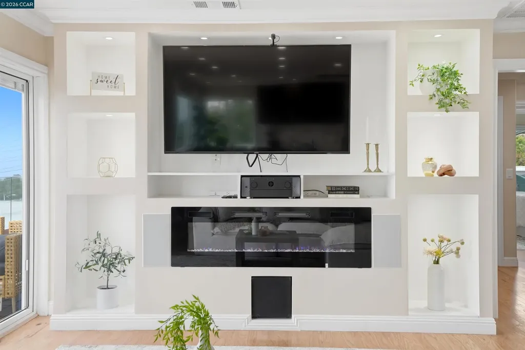 8640 Terrace El Cerrito CA 94530