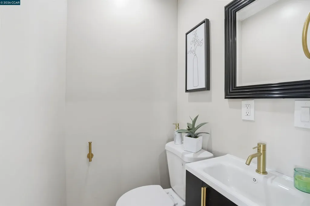 8640 Terrace El Cerrito CA 94530