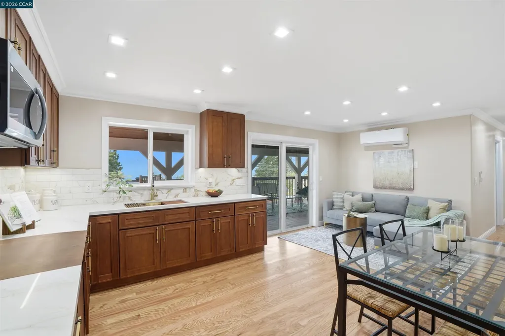 8640 Terrace El Cerrito CA 94530