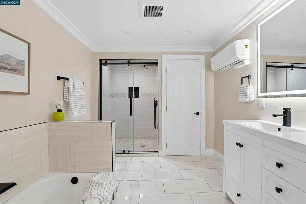 8640 Terrace El Cerrito CA 94530