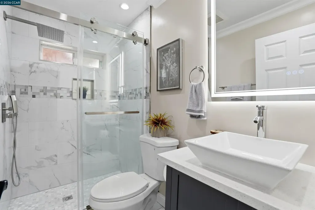 8640 Terrace El Cerrito CA 94530