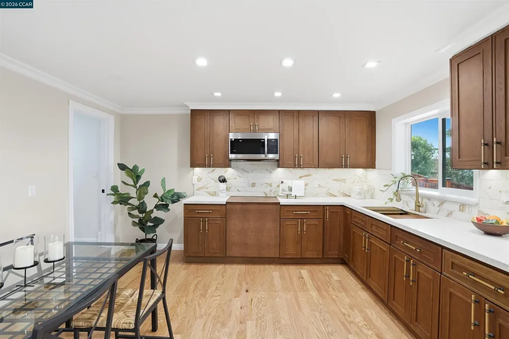8640 Terrace El Cerrito CA 94530