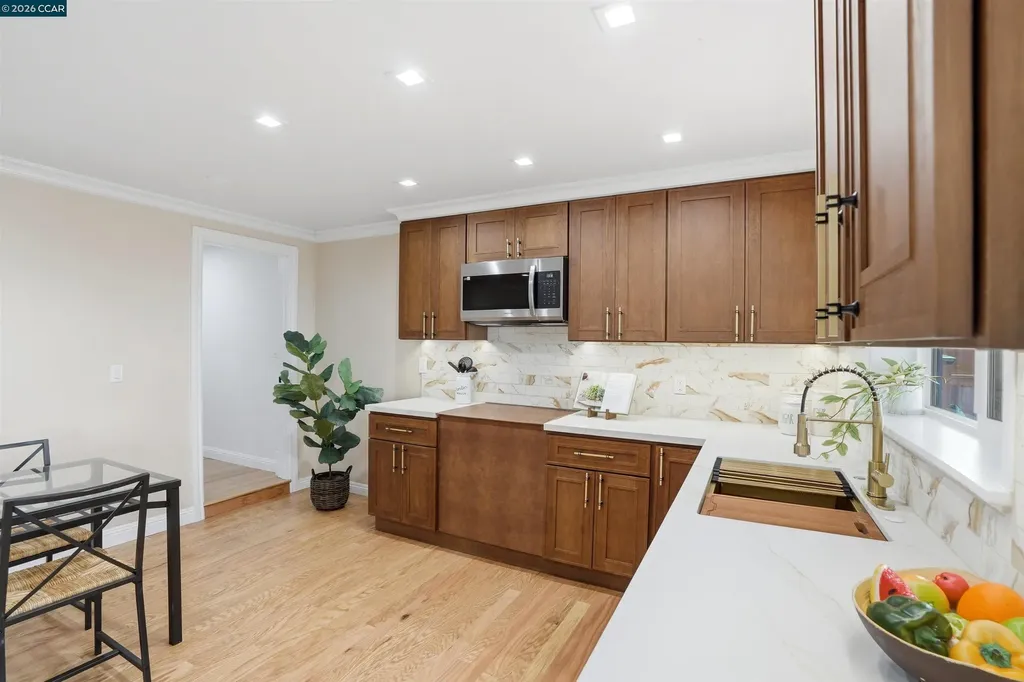 8640 Terrace El Cerrito CA 94530