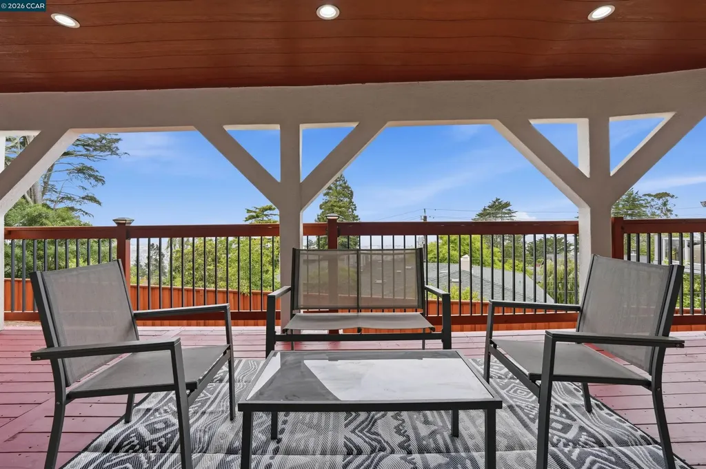 8640 Terrace El Cerrito CA 94530