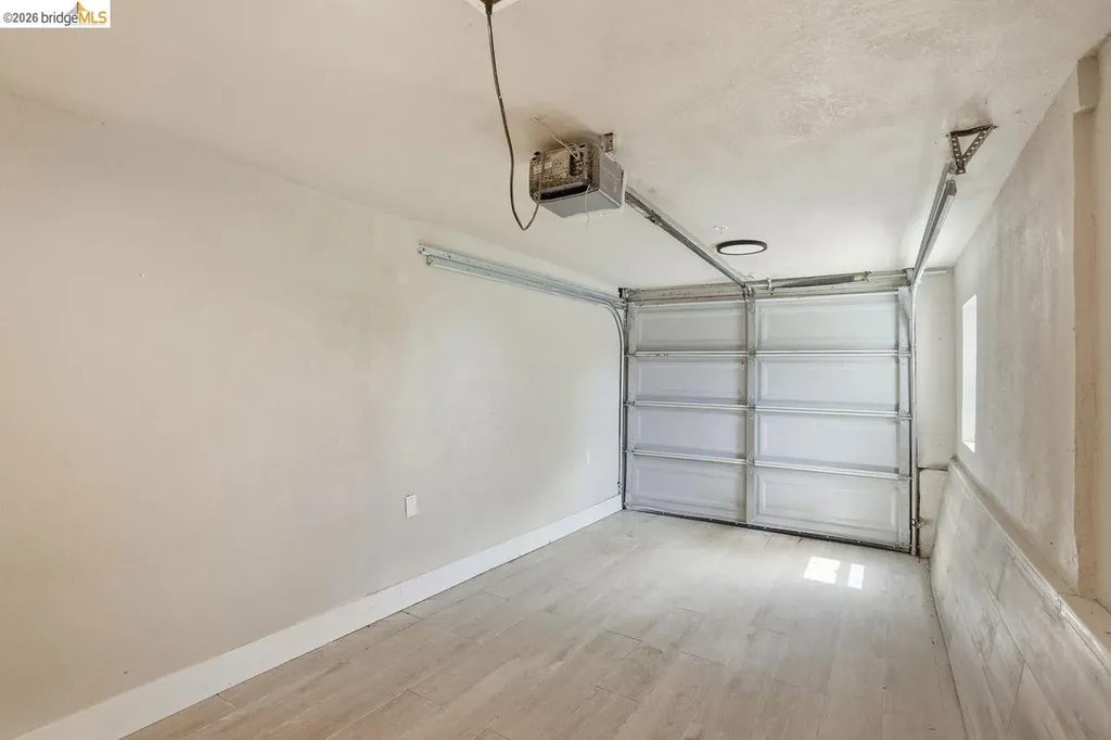 2469 Potter Street Oakland CA 94601