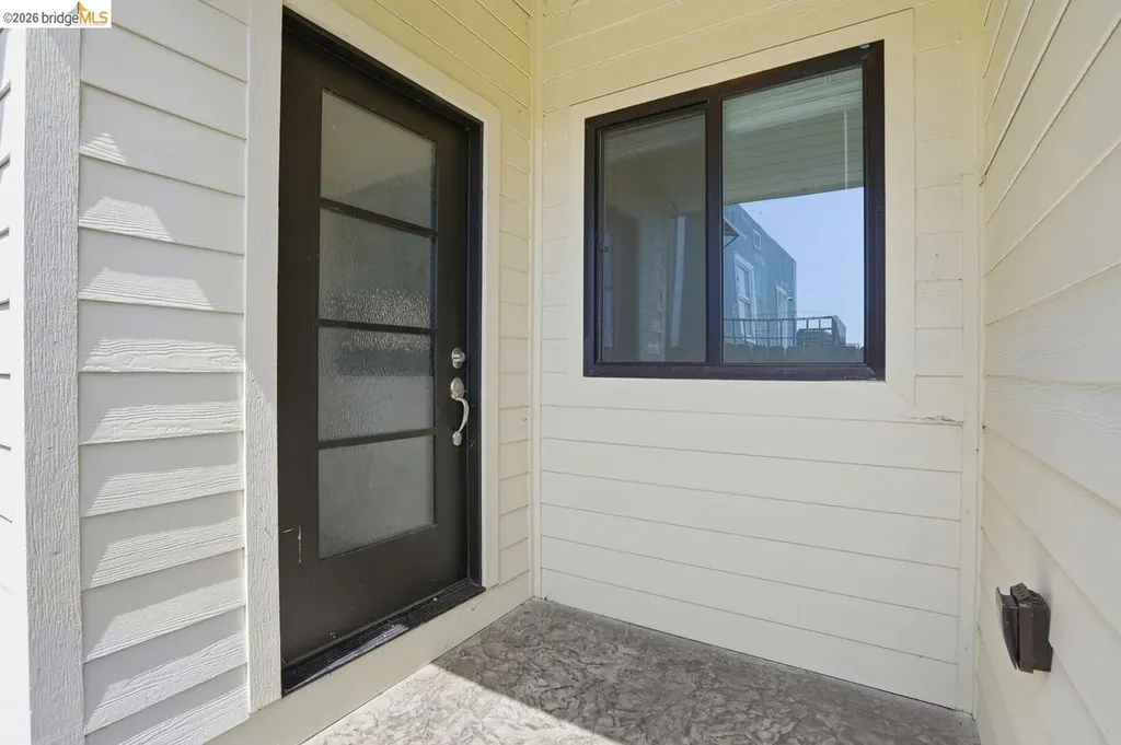 2469 Potter Street Oakland CA 94601