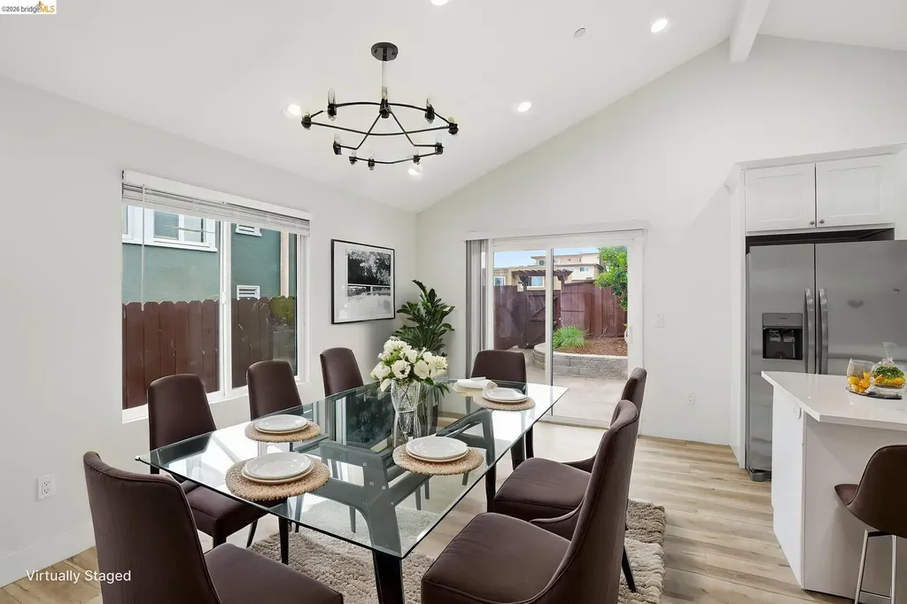2469 Potter Street Oakland CA 94601