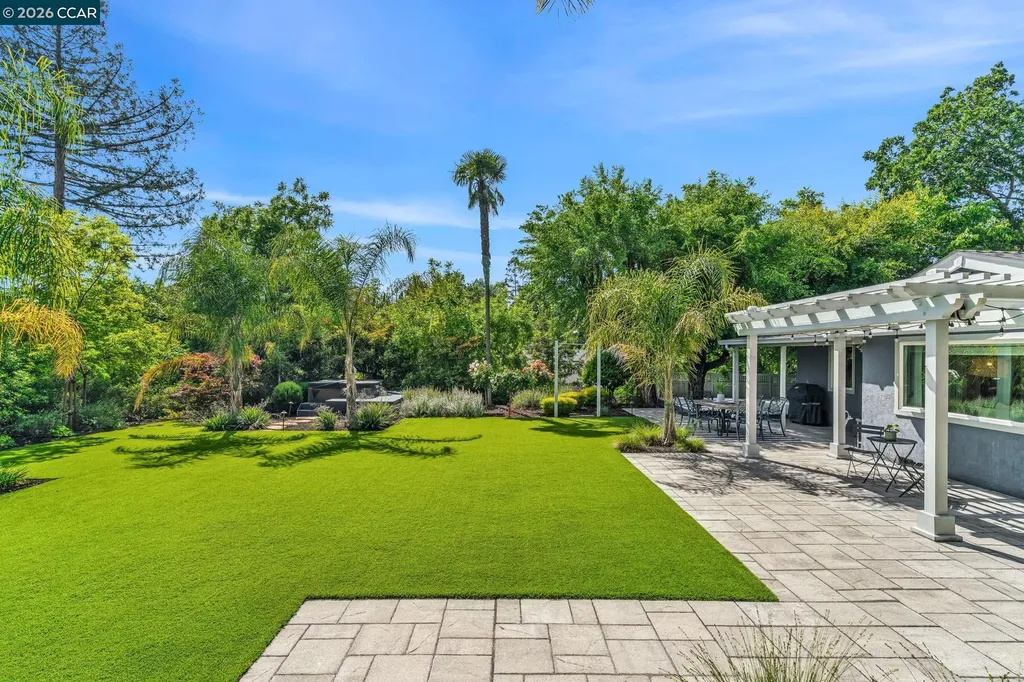 9 Julianne Court Walnut Creek CA 94595