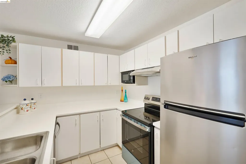 535 Pierce Street Albany CA 94706