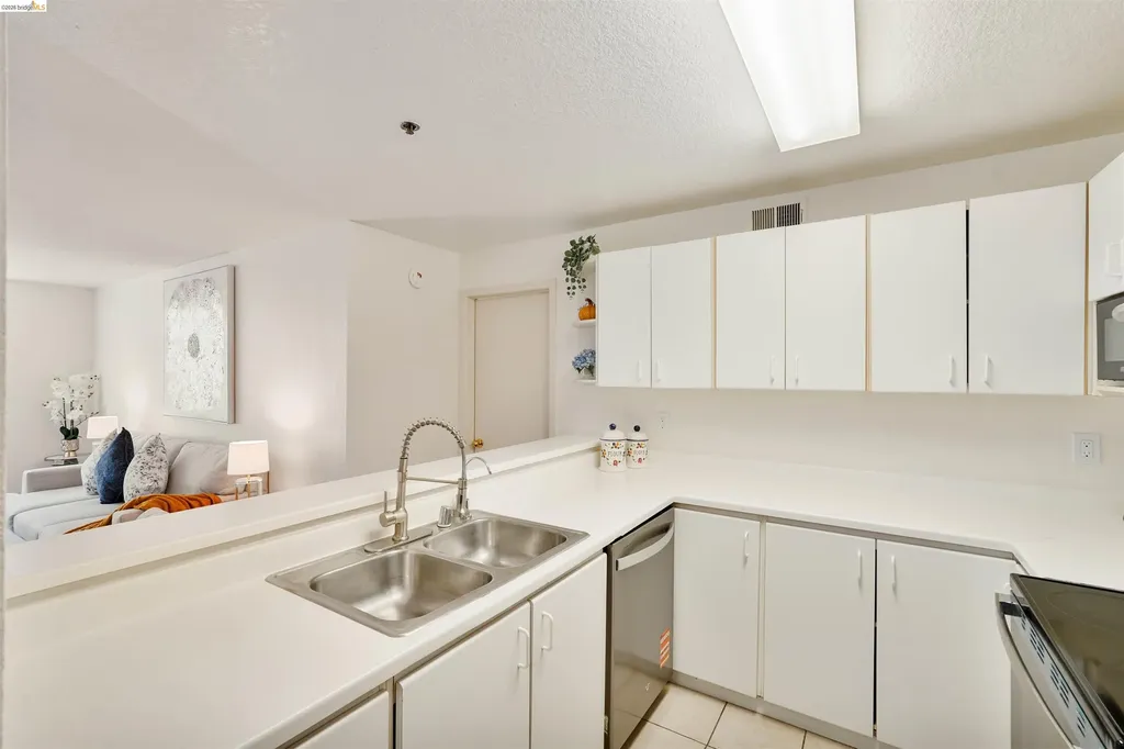 535 Pierce Street Albany CA 94706