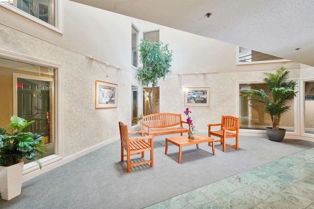 535 Pierce Street Albany CA 94706
