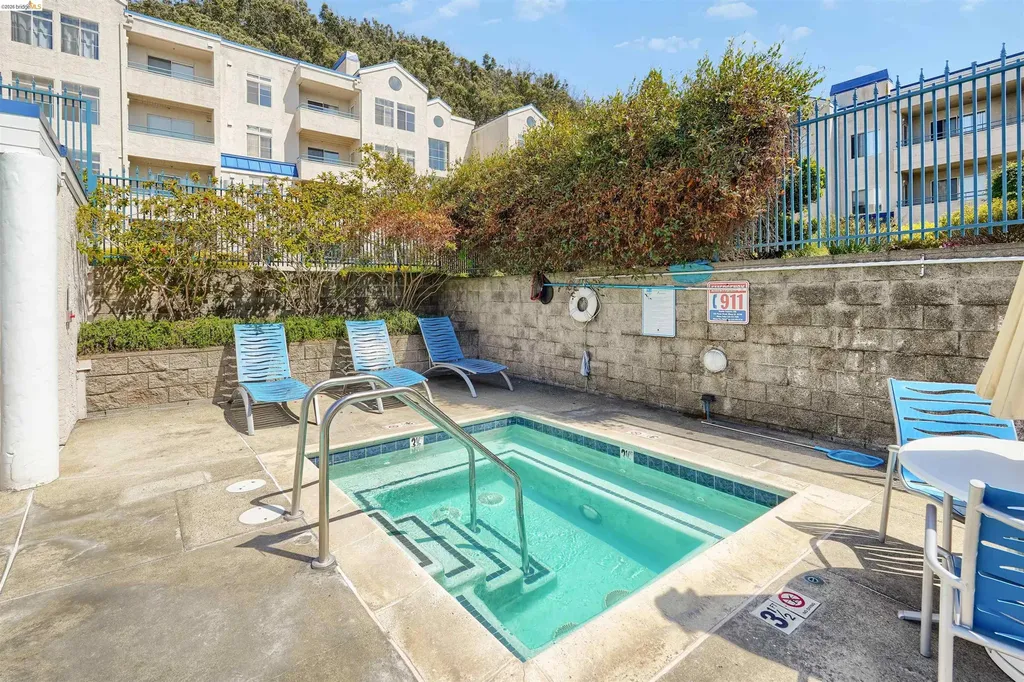 535 Pierce Street Albany CA 94706