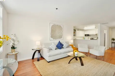 535 Pierce Street Albany CA 94706