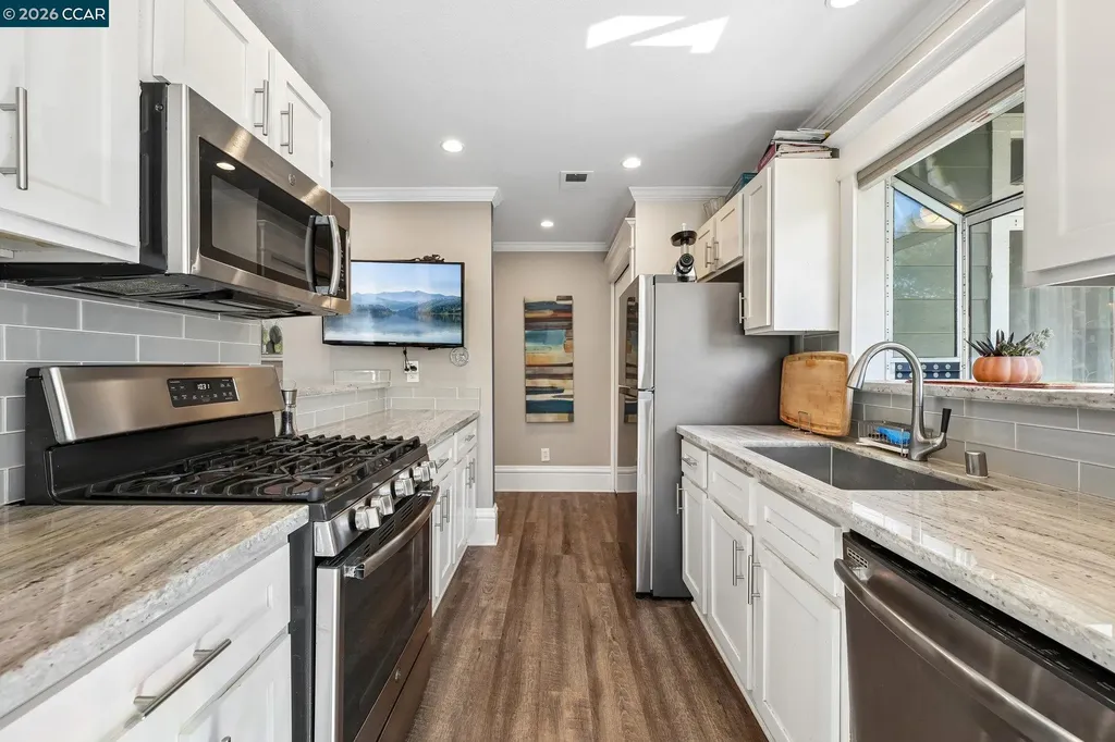 8035 Mountain View Drive Pleasanton CA 94588
