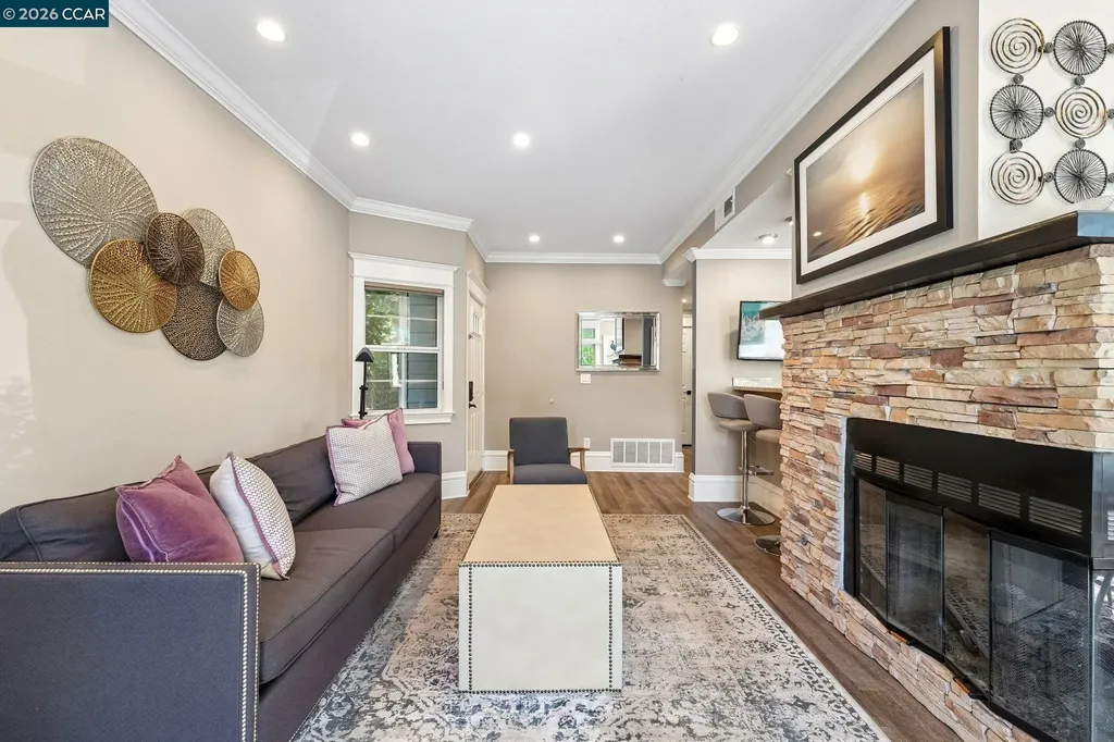 8035 Mountain View Drive Pleasanton CA 94588