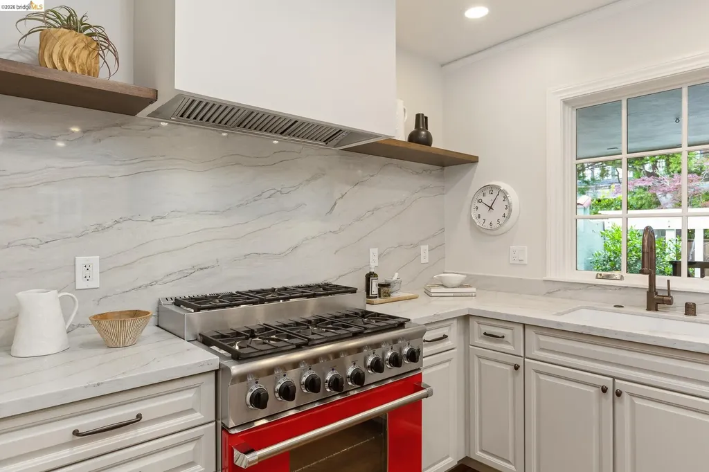 131 Waldo Avenue Piedmont CA 94611