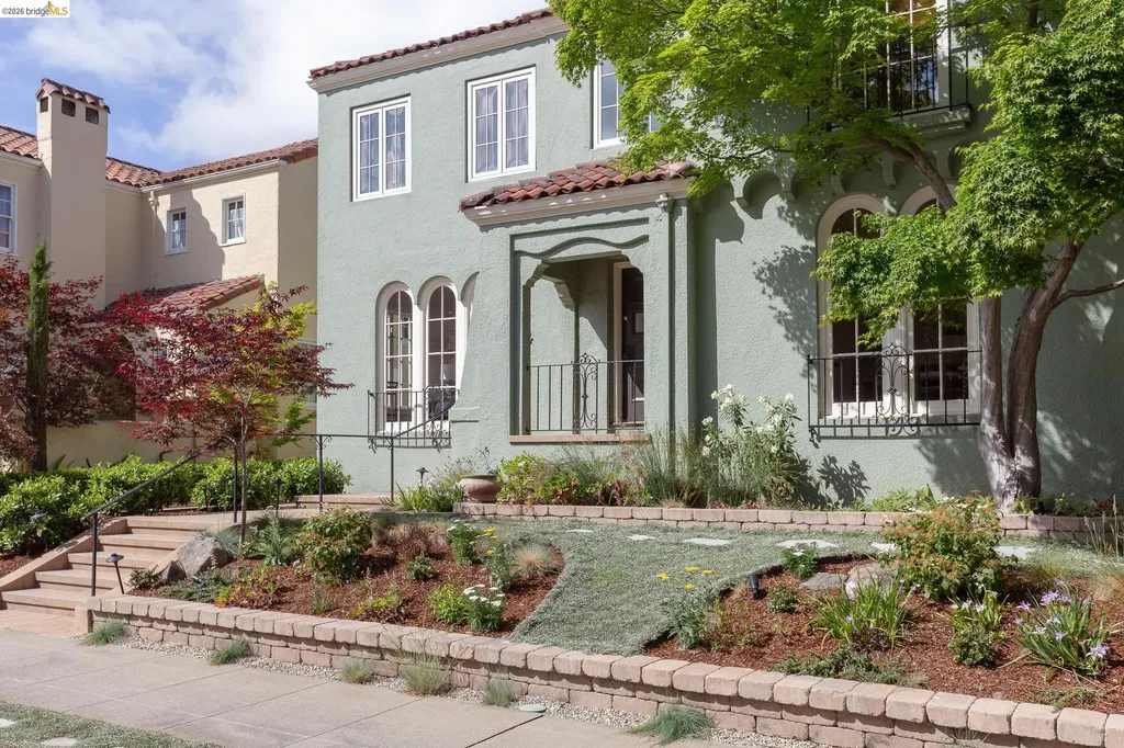131 Waldo Avenue Piedmont CA 94611
