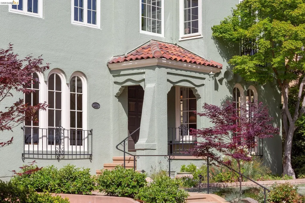 131 Waldo Avenue Piedmont CA 94611