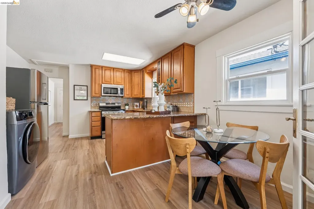 1672 67th Avenue Oakland CA 94621