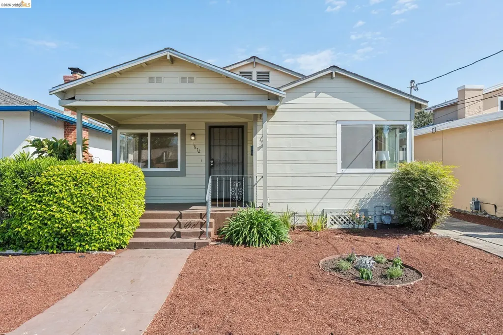 1672 67th Avenue Oakland CA 94621