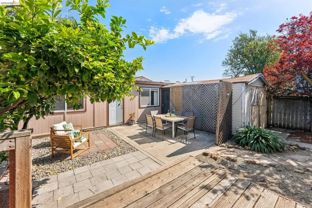 1672 67th Avenue Oakland CA 94621