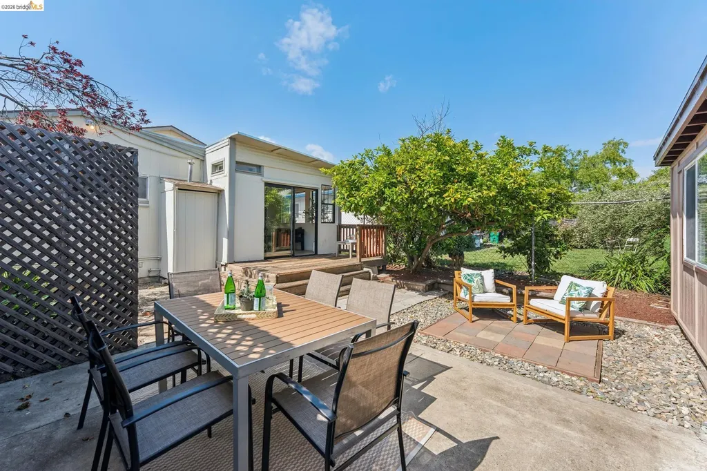 1672 67th Avenue Oakland CA 94621