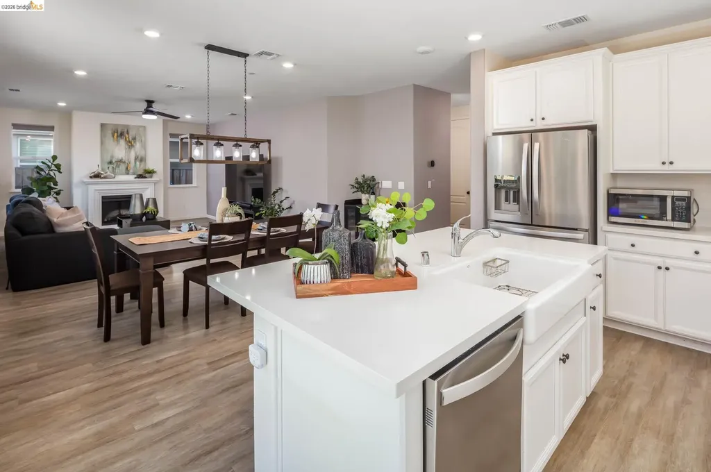 661 Longmont Drive Oakley CA 94561