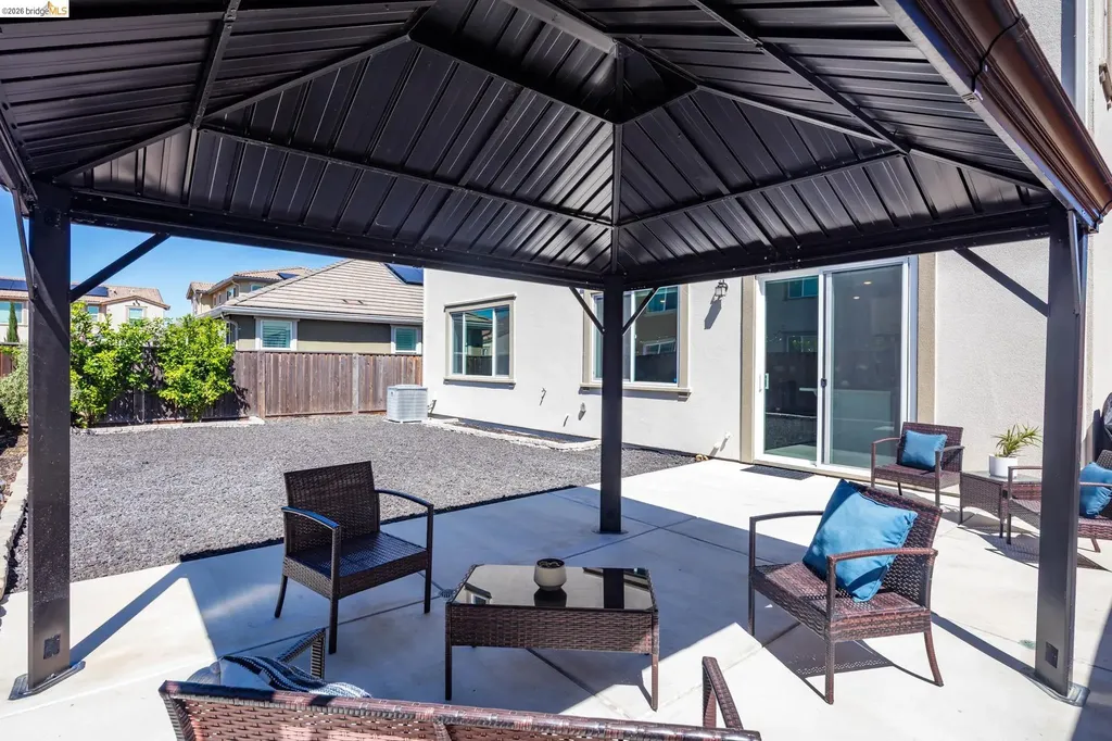 661 Longmont Drive Oakley CA 94561