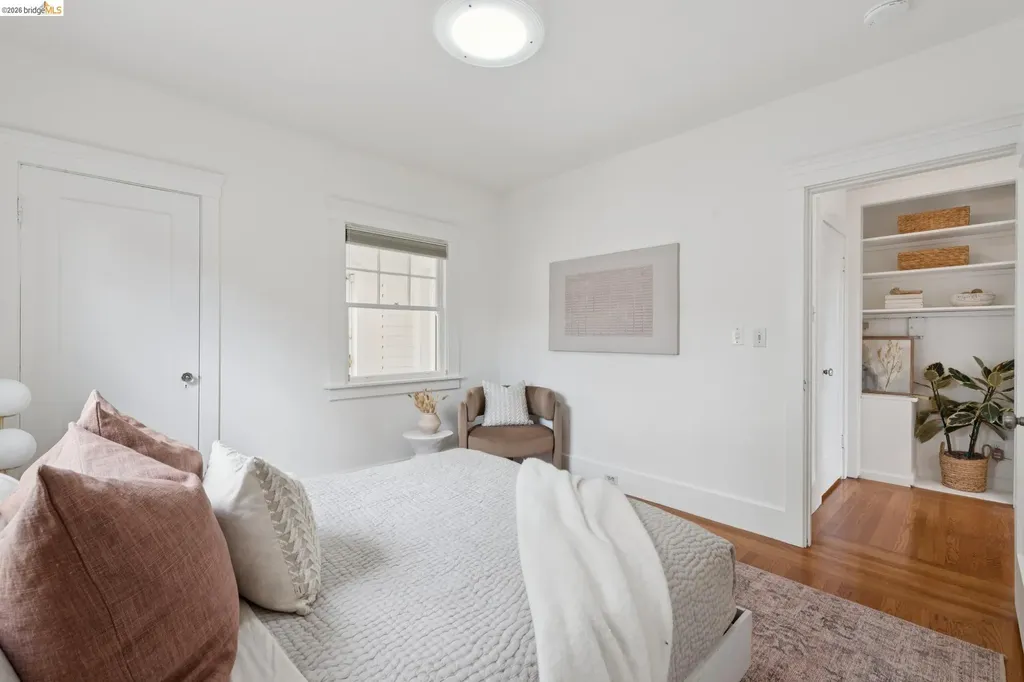 3021 California Street Oakland CA 94602