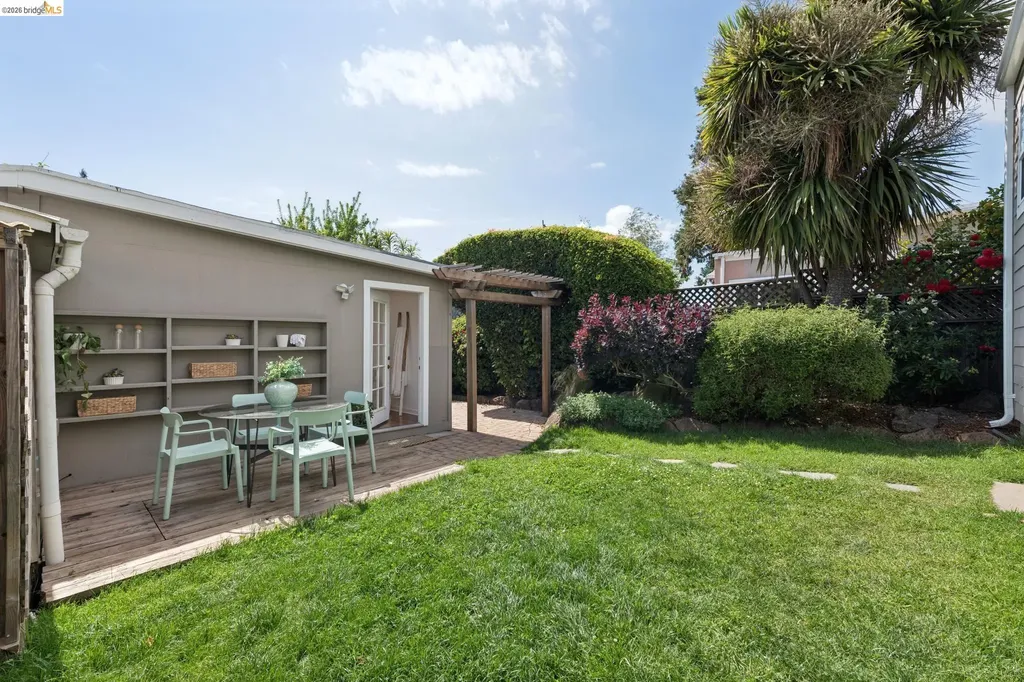 3021 California Street Oakland CA 94602