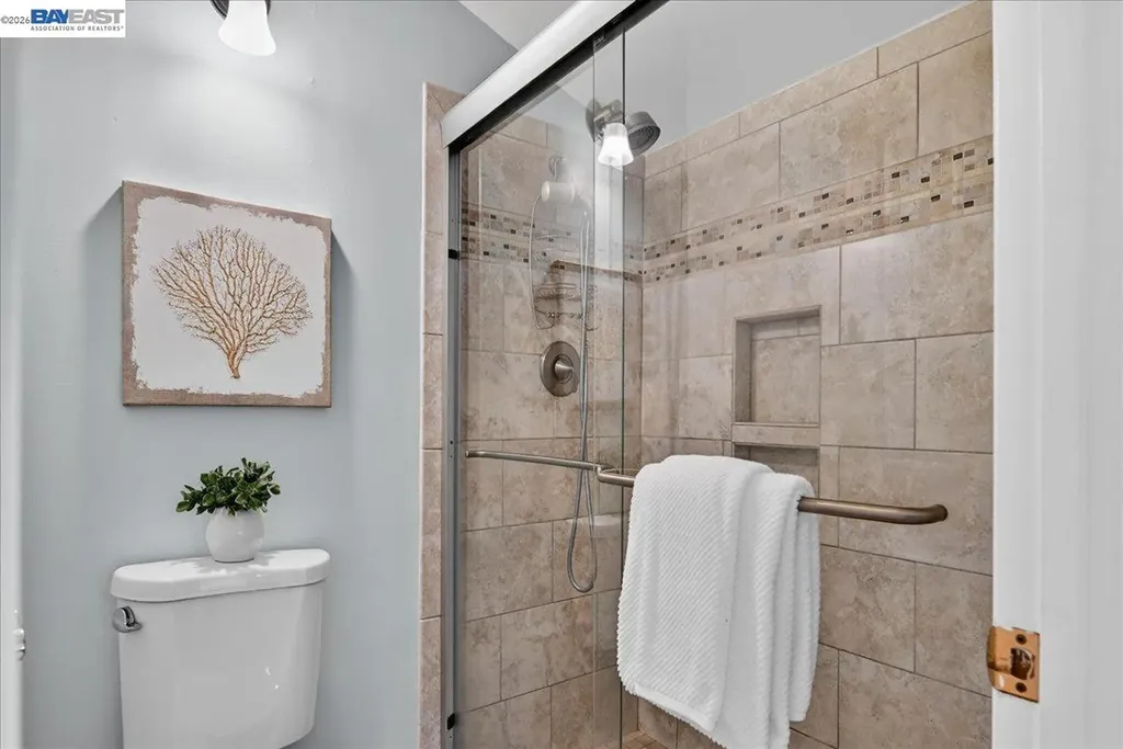 21723 Shadyspring Road Castro Valley CA 94546