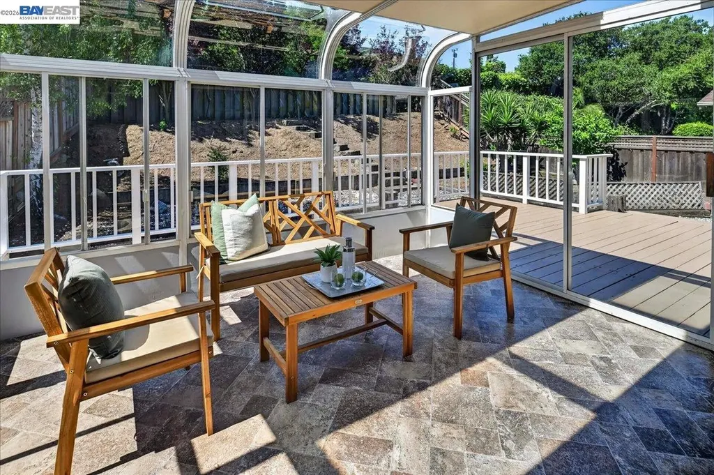 21723 Shadyspring Road Castro Valley CA 94546