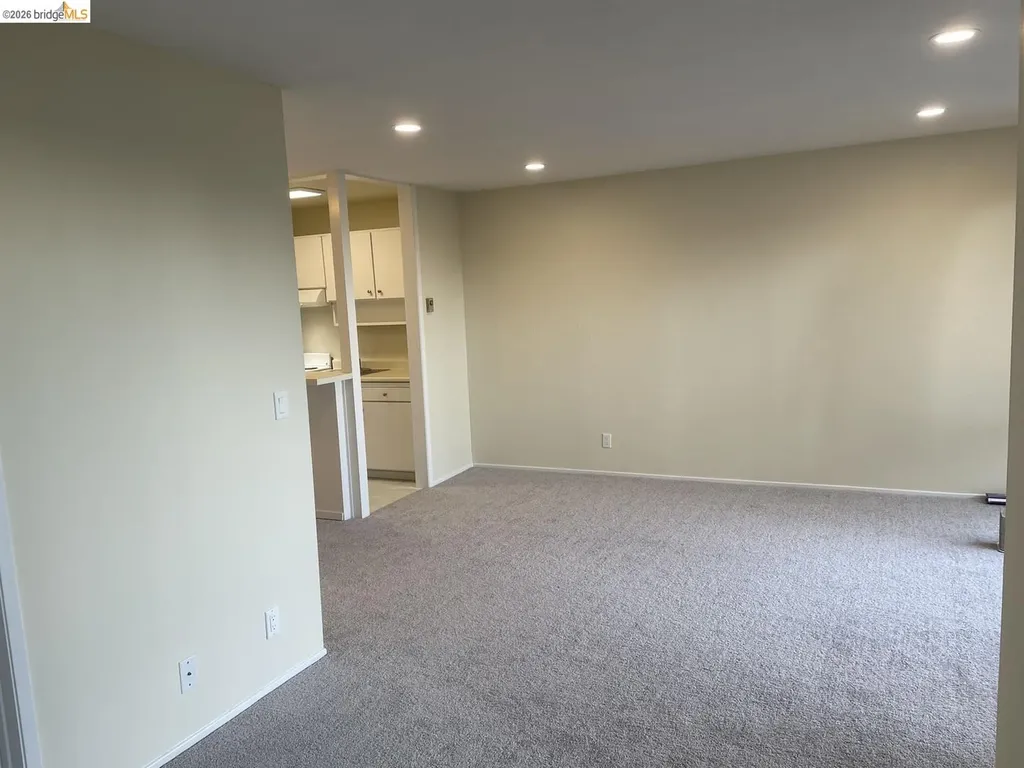 6 Captain Drive Emeryville CA 94608