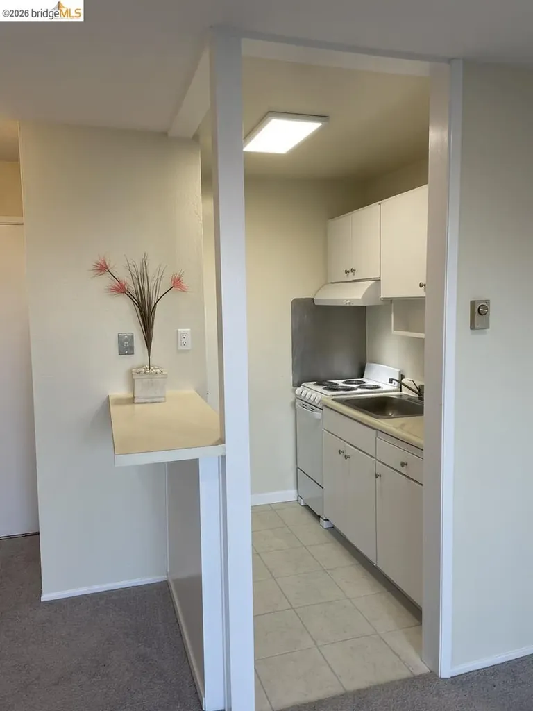 6 Captain Drive Emeryville CA 94608
