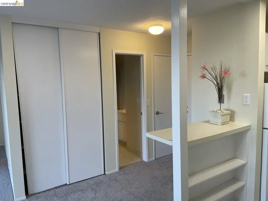 6 Captain Drive Emeryville CA 94608