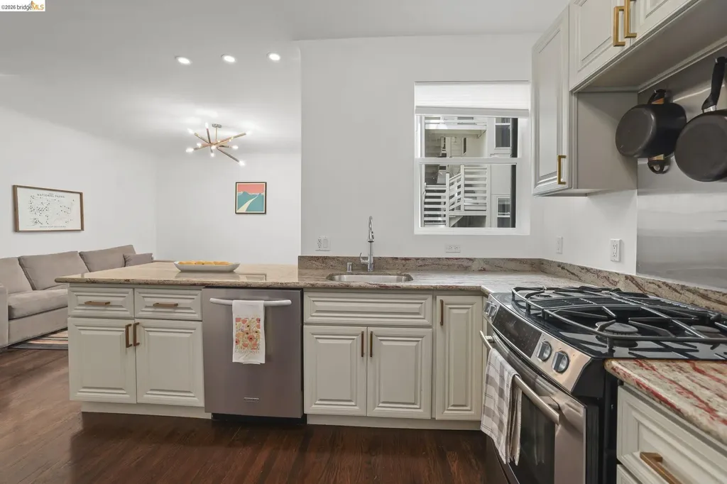 1490 Francisco Street San Francisco CA 94123