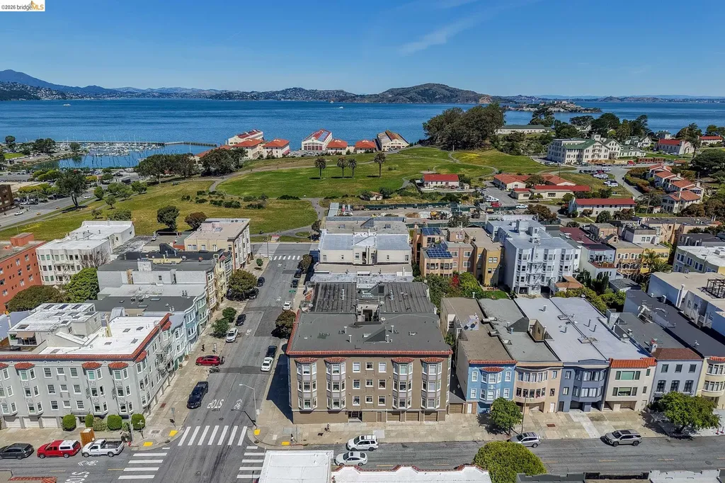 1490 Francisco Street San Francisco CA 94123