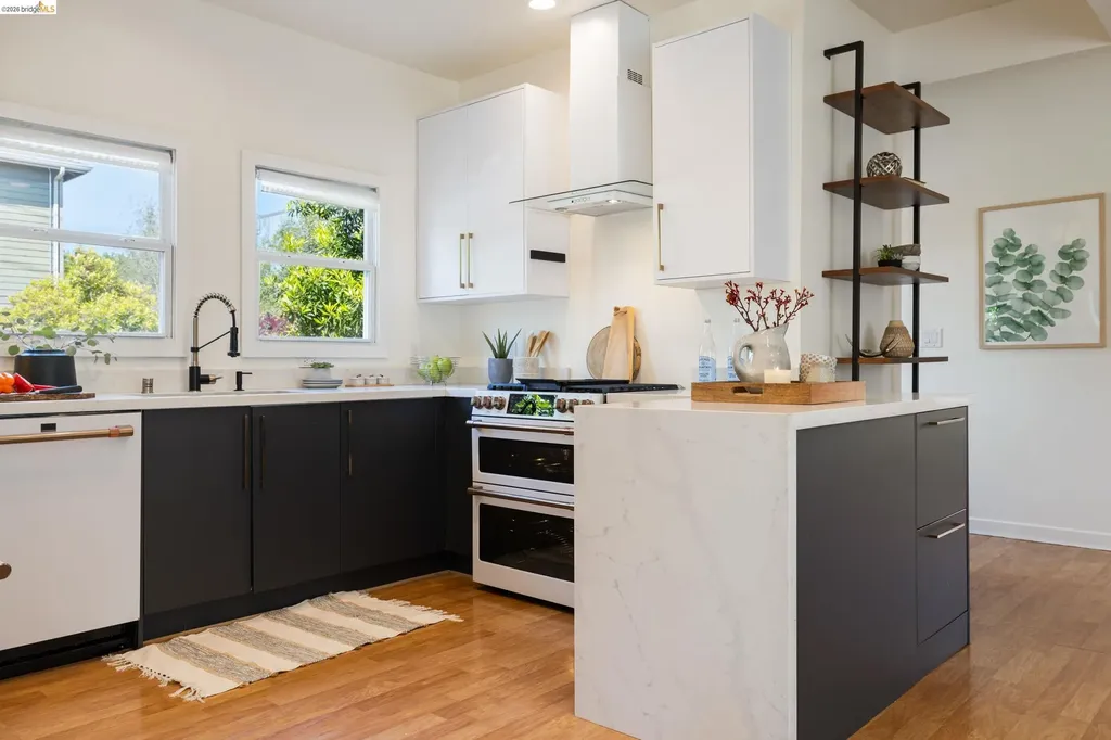 825 41st Street Oakland CA 94608
