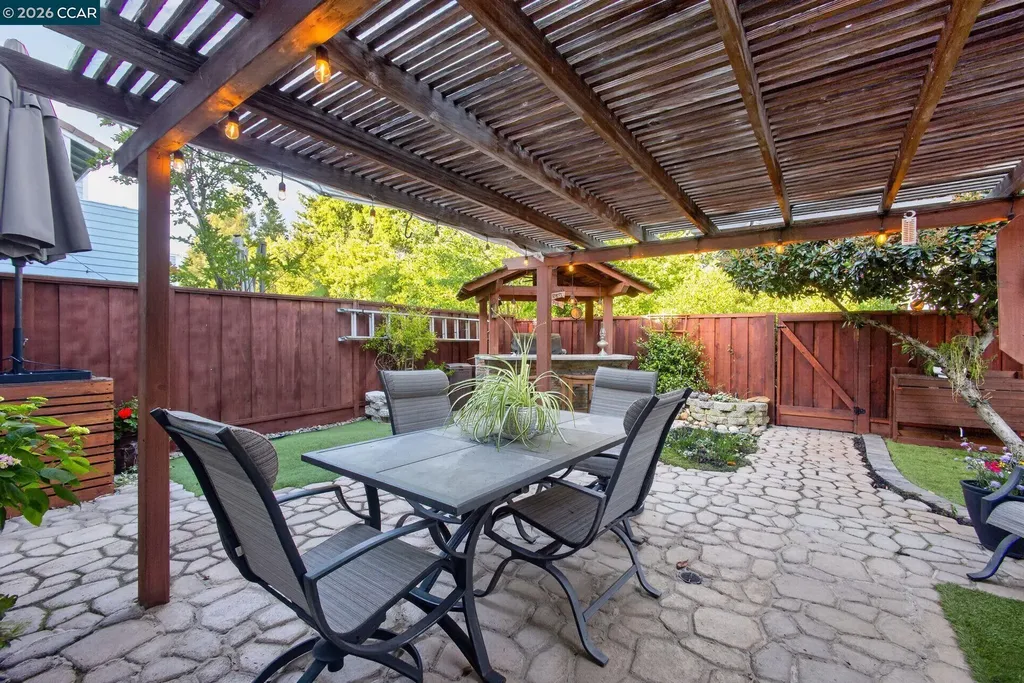 3983 Inverness Common Livermore CA 94551