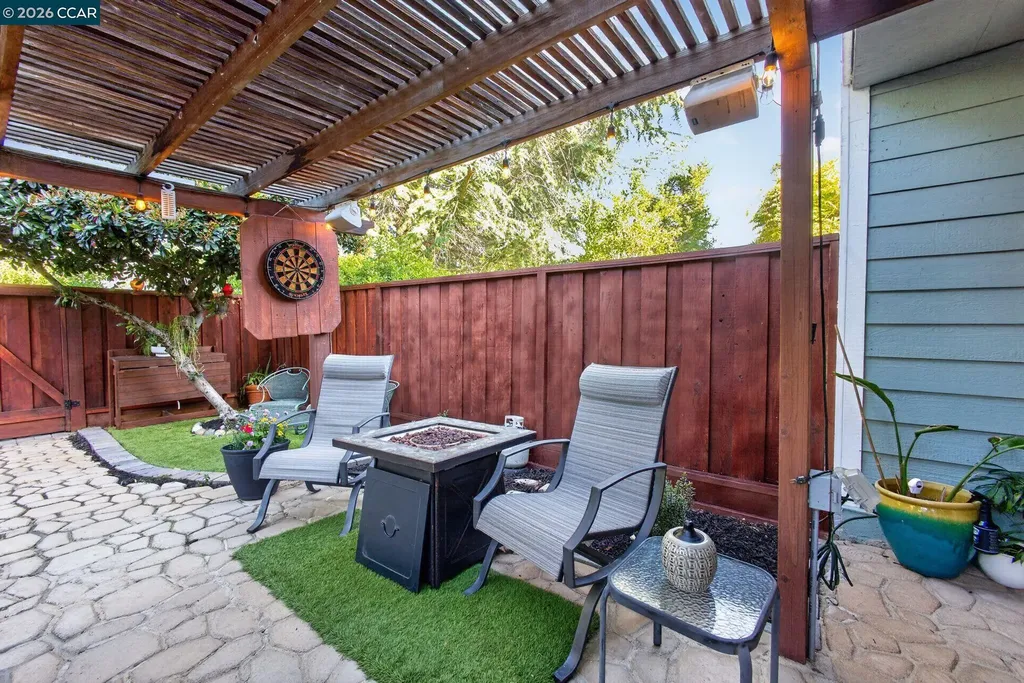3983 Inverness Common Livermore CA 94551