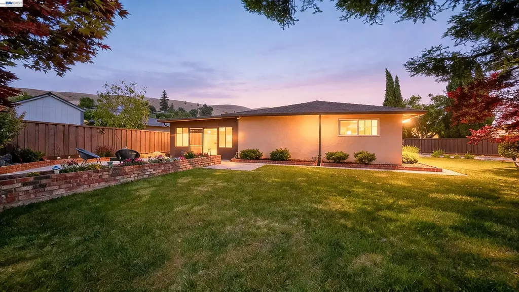 506 Caleb Place Hayward CA 94544